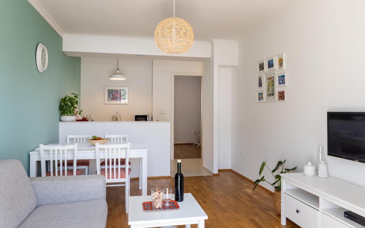 西尔维娅公寓式酒店 Mokošica 外观 照片