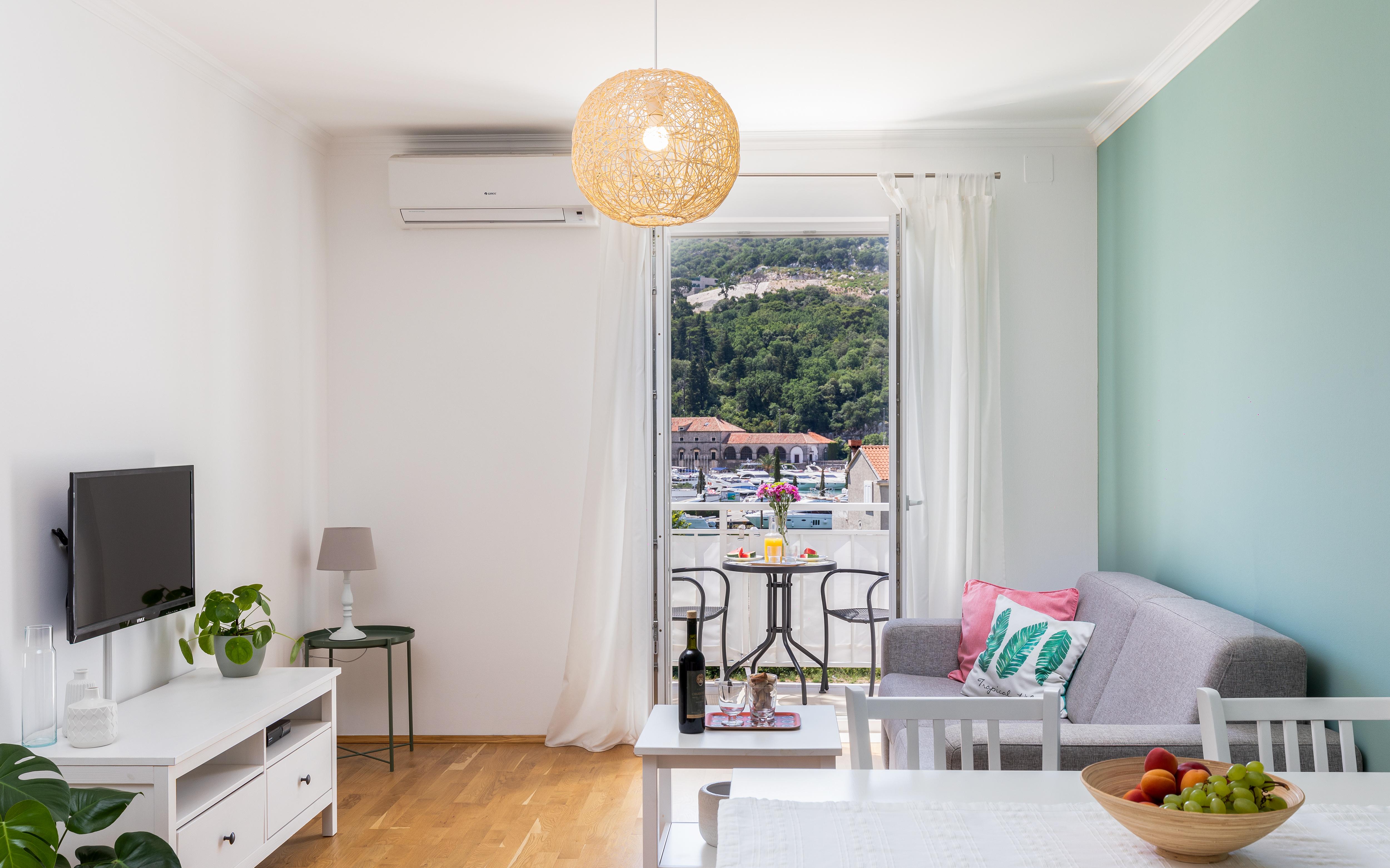 西尔维娅公寓式酒店 Mokošica 外观 照片